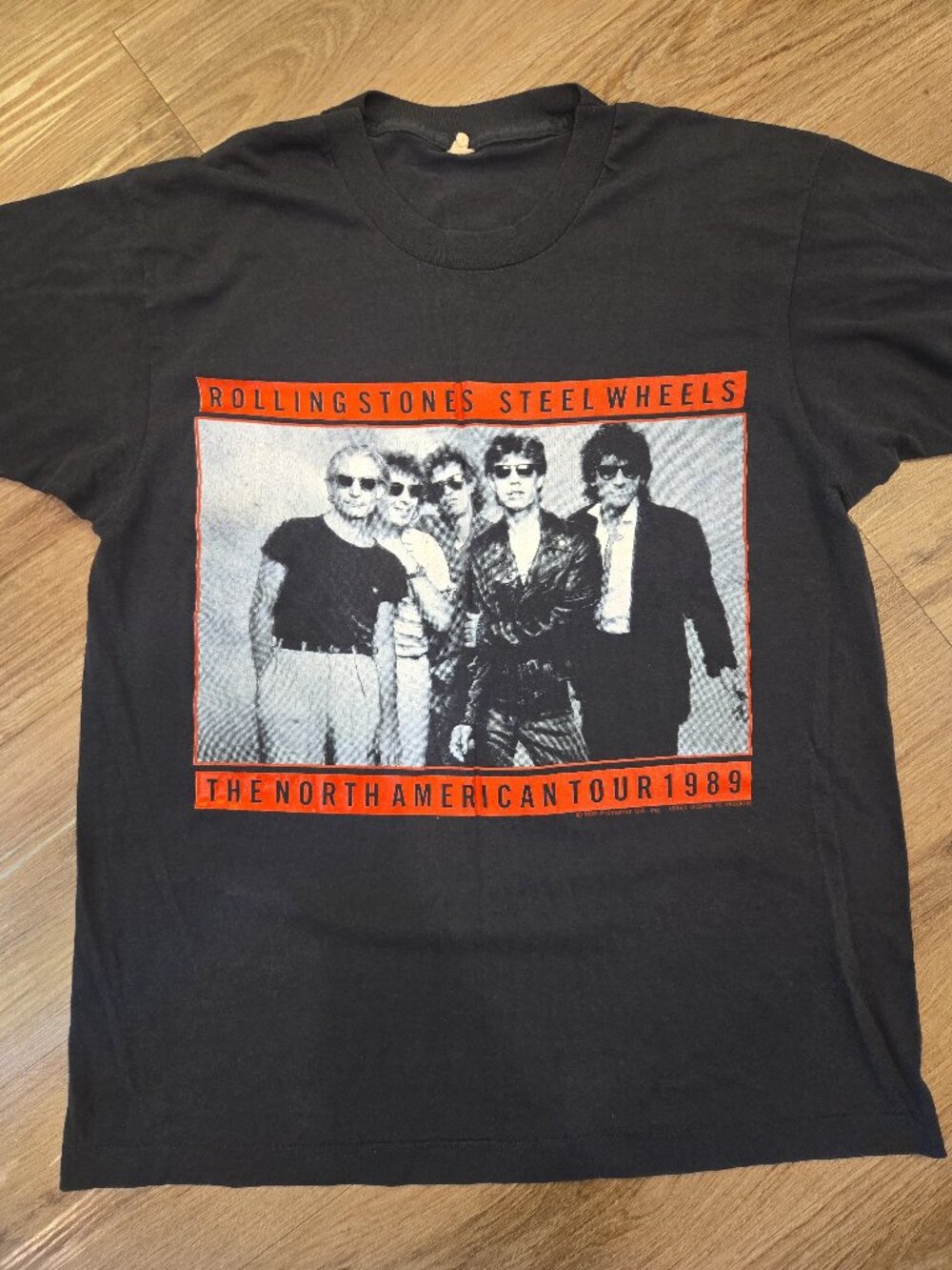 Vintage 1989 Rolling Stones Steel Wheels Tour T-Shirt Rare Labatt Blue Print
